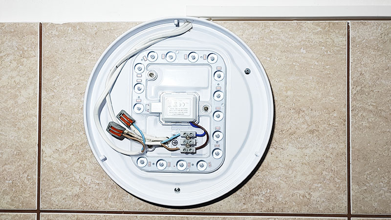 Tömör alumínium és sodrott rézvezeték összekötése Wago kötőelemmel