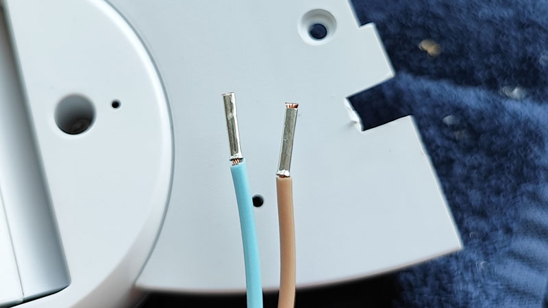 Érvéghüvelyezett sodrott rázvezeték